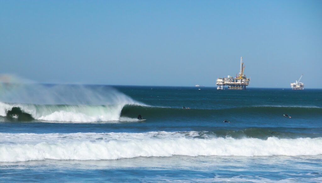 Perfect peeling left hand wave with offshore winds in USA surf