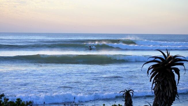 Surf at Jeffreys Bay with Jeffreys Bay Surf School