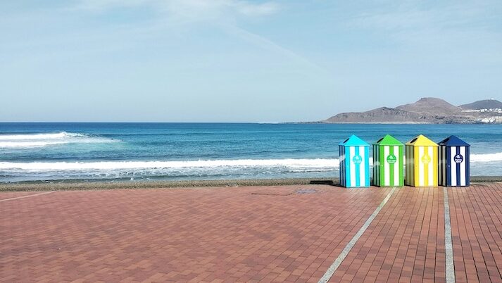 las palmas gran canaria with beginner surf camp Canary Islands