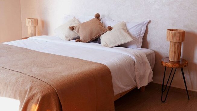 Accommodation showing queen bed at Clapo Surf Morocco Imsouane surf camp