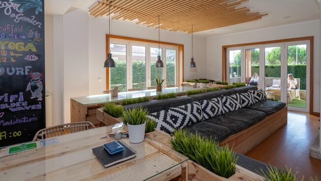 Accommodation at Golden Waves Surf and Yoga Lodge camp in Portugal