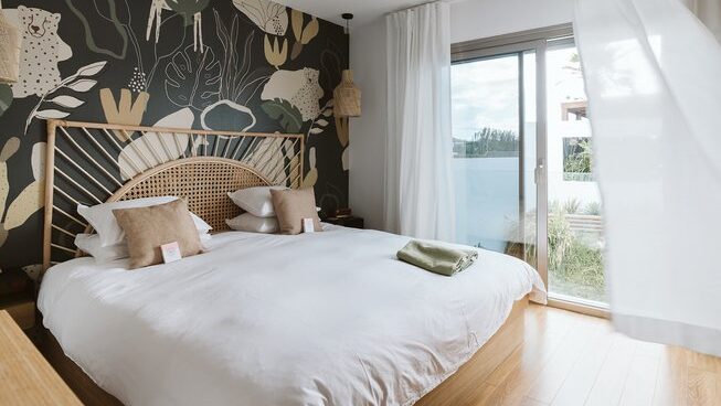 Bed and accommodation at The Salty Pelican surf camp in Peniche