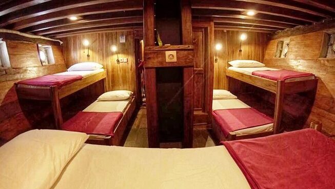 Accommodation on Maki Boat