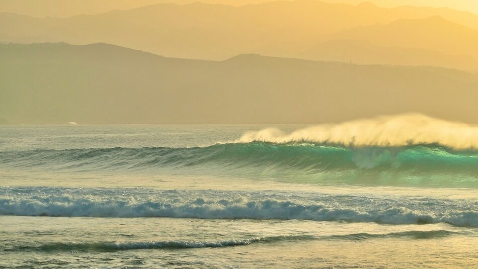 Empty wave in Gran Canaria in the Canary Islands for Canary Islands surf travel review