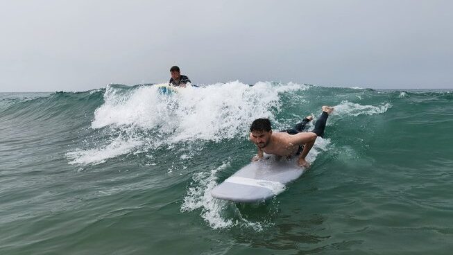 learner surfers learning in Taghazout surf
